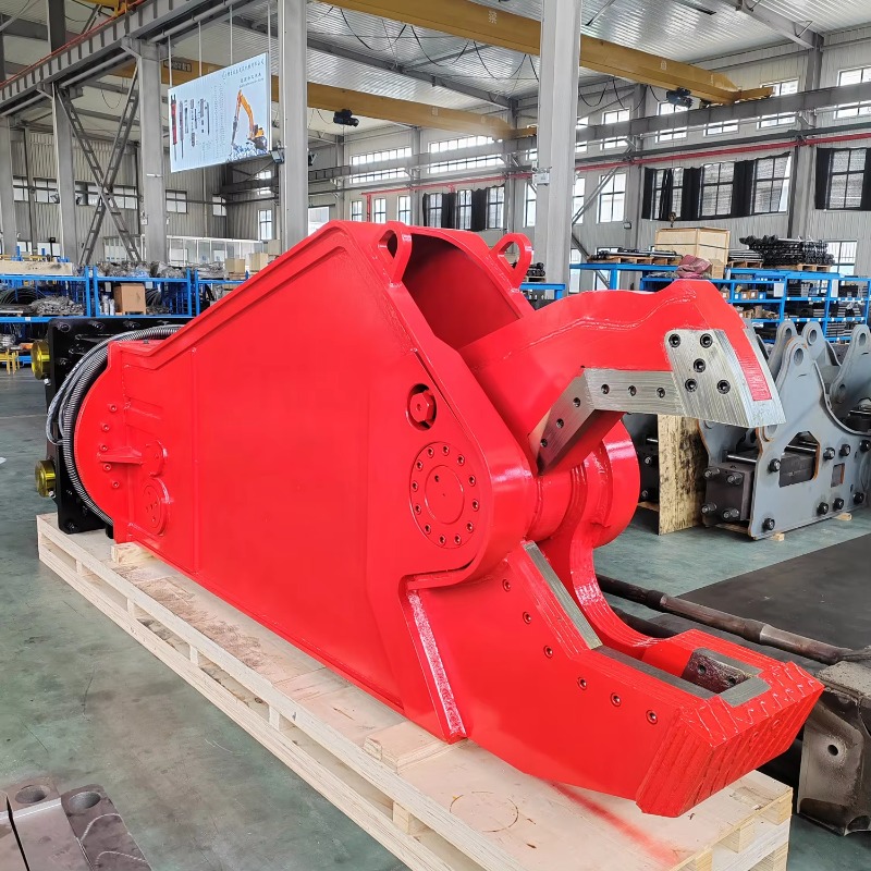Heavy Equipment Industry - Hydraulic Eagle Jaw Scrap Processing Shear
