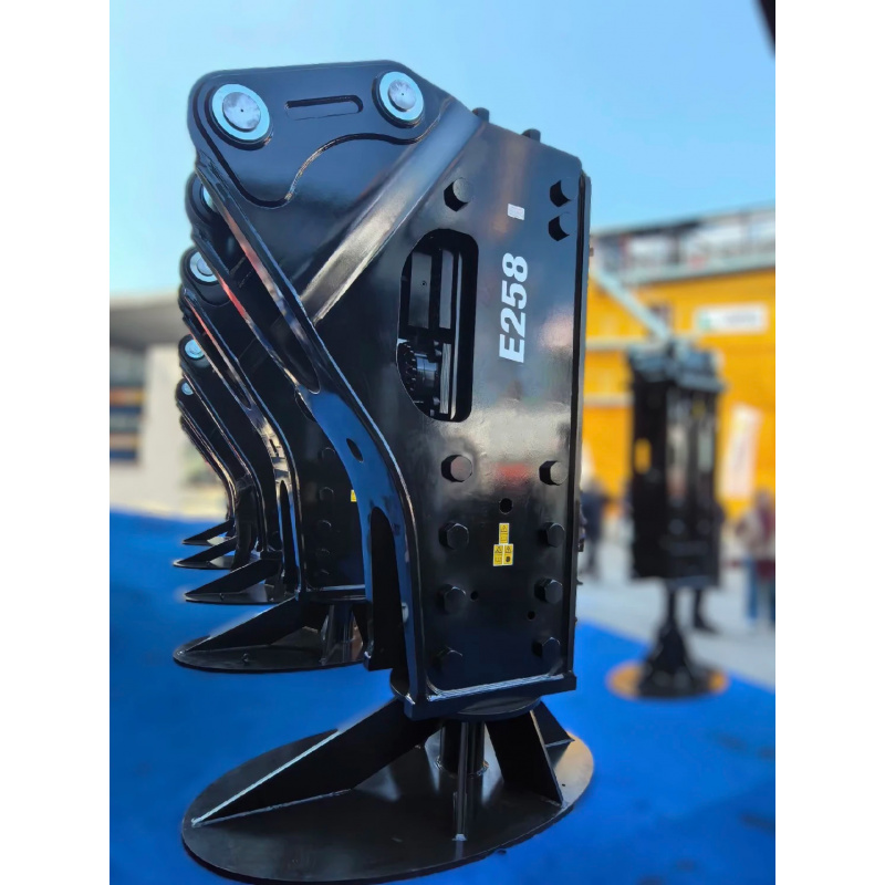 E175 Hydraulic Breaker 35-40T  - đánh giá và giá Heavy Equipment Breaker